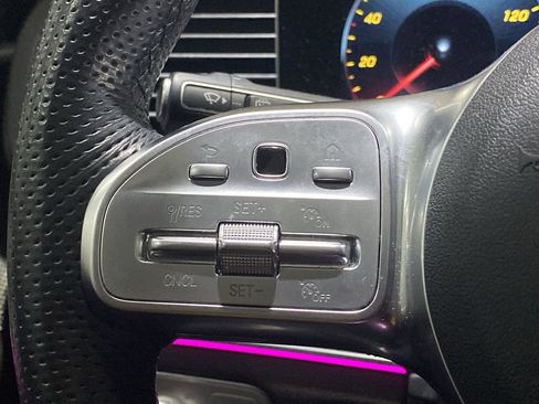 Used 2023 Mercedes-Benz GLS 450 4MATIC image 10