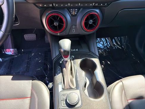 Used 2020 Chevrolet Blazer RS AWD/4WD image 34
