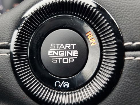 Used 2024 Jeep Compass Limited w/ High Altitude Package image 22