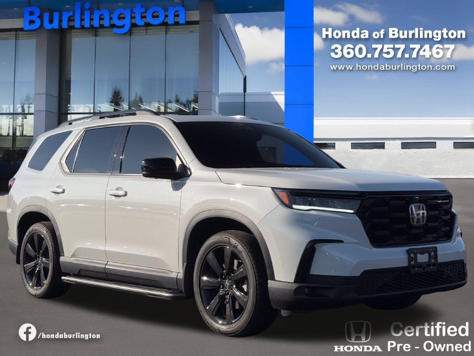Used 2025 Honda Pilot Black Edition image 10