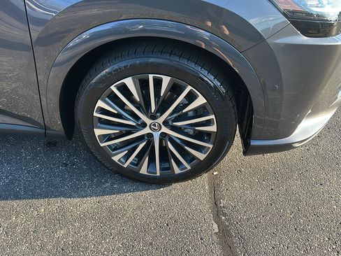 Used 2025 Lexus RX 350 w/ Convenience Package AWD/4WD image 9