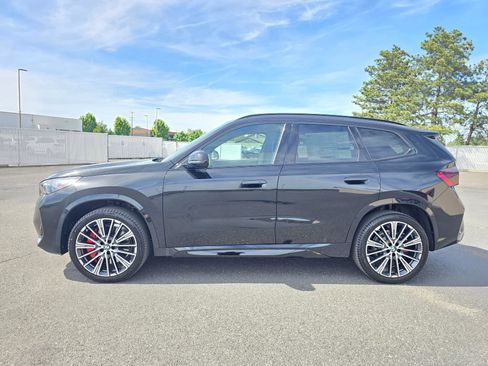 New 2026 BMW X1 xDrive28i w/ Technology Package AWD/4WD image 3
