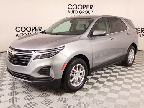 Used 2024 Chevrolet Equinox LT w/ Driver Convenience Package FWD image 10