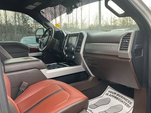 Used 2020 Ford F250 King Ranch w/ King Ranch Ultimate Package image 11