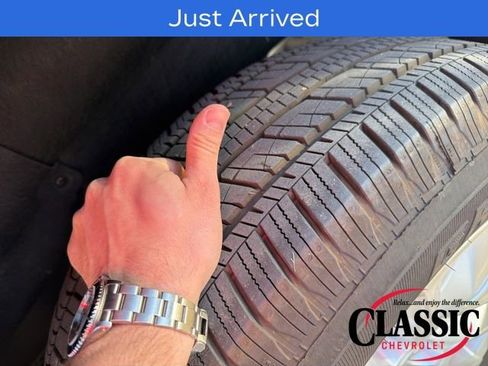 Used 2024 Chevrolet Silverado 1500 Custom image 7