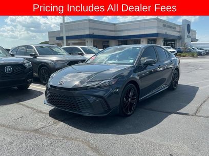 Used 2025 Toyota Camry SE w/ Convenience Package