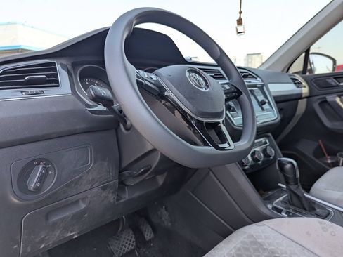 Used 2020 Volkswagen Tiguan S FWD image 14