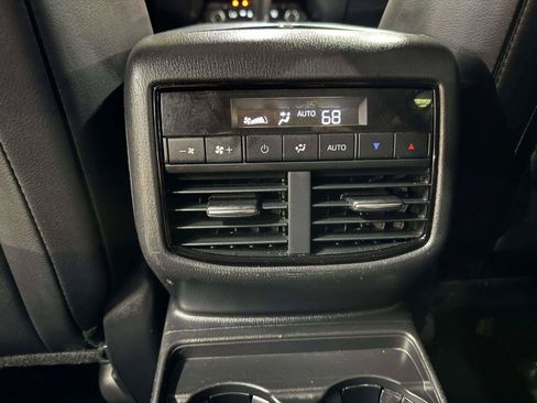 Used 2023 MAZDA CX-9 Touring AWD/4WD image 38