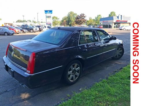 Used 2008 Cadillac DTS FWD image 5