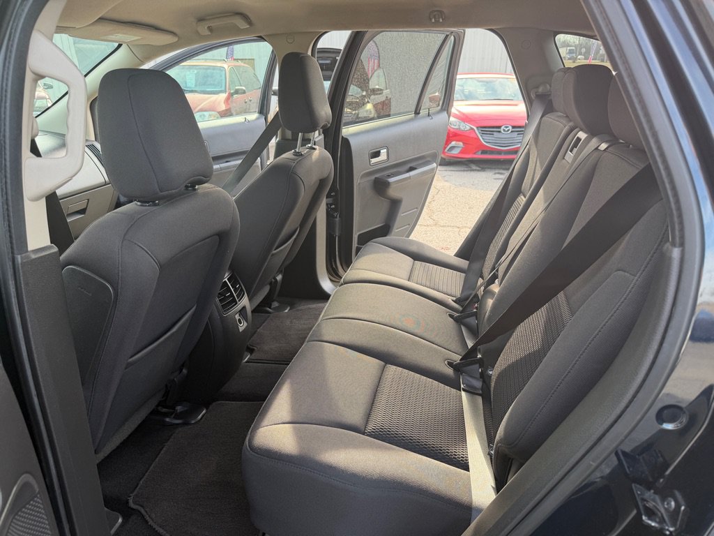 Used 2010 Ford Edge SE FWD image 23