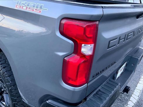 Used 2021 Chevrolet Silverado 1500 Custom Trail Boss w/ LPO, Dark Essentials Package image 26