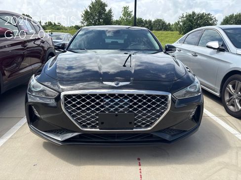 Used 2021 Genesis G70 2.0T RWD image 2