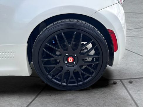 Used 2015 FIAT 500 e FWD image 20