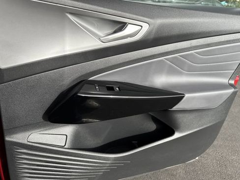 Used 2023 Volkswagen ID.4 Pro S image 24