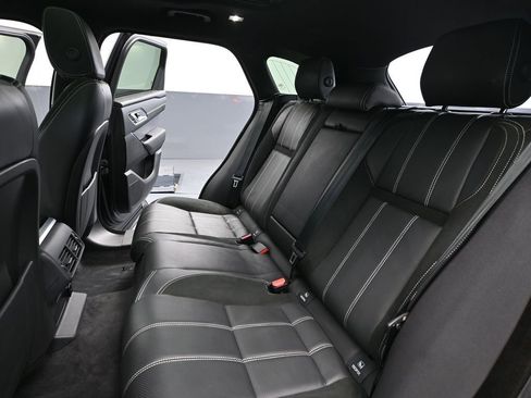 Used 2023 Land Rover Range Rover Velar R-Dynamic S AWD/4WD image 40