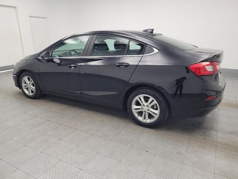 Used 2018 Chevrolet Cruze LT w/ Sun And Sound Package image 3