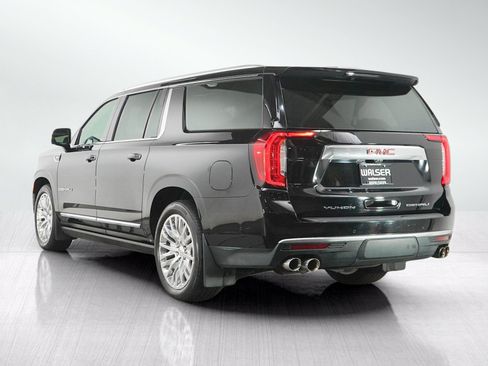 Used 2023 GMC Yukon XL Denali w/ Denali Reserve Package AWD/4WD image 3
