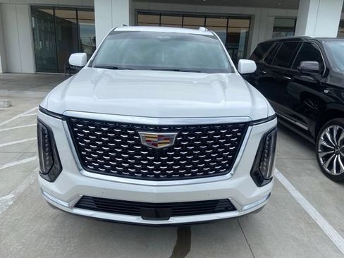 Used 2025 Cadillac Escalade Premium Luxury w/ Touring Package AWD/4WD image 1