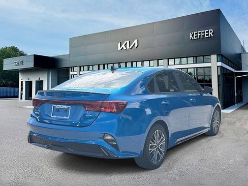 Used 2023 Kia Forte GT-Line w/ GT-Line Premium Package FWD image 8