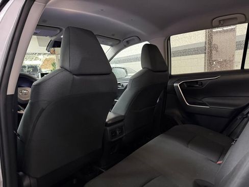 Used 2024 Toyota RAV4 LE AWD/4WD image 16