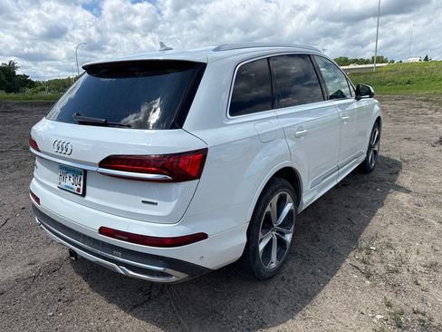 Used 2021 Audi Q7 3.0T Premium Plus w/ Premium Plus Package AWD/4WD image 23