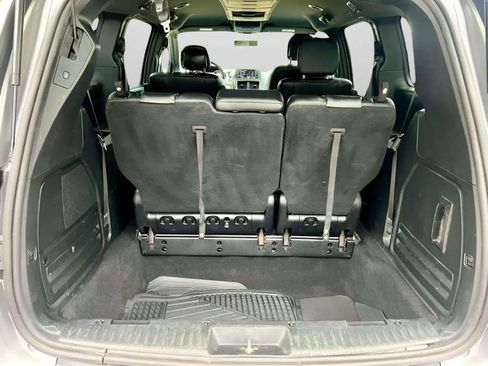 Used 2014 Dodge Grand Caravan R/T image 23
