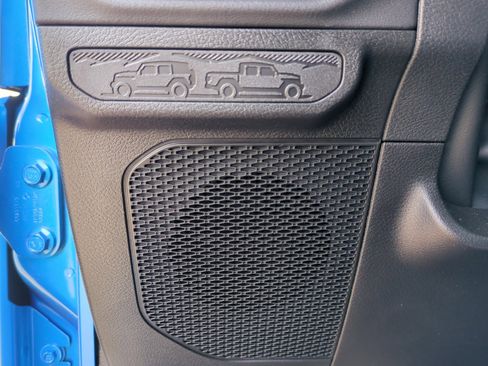 New 2025 Jeep Wrangler Unlimited Rubicon image 27