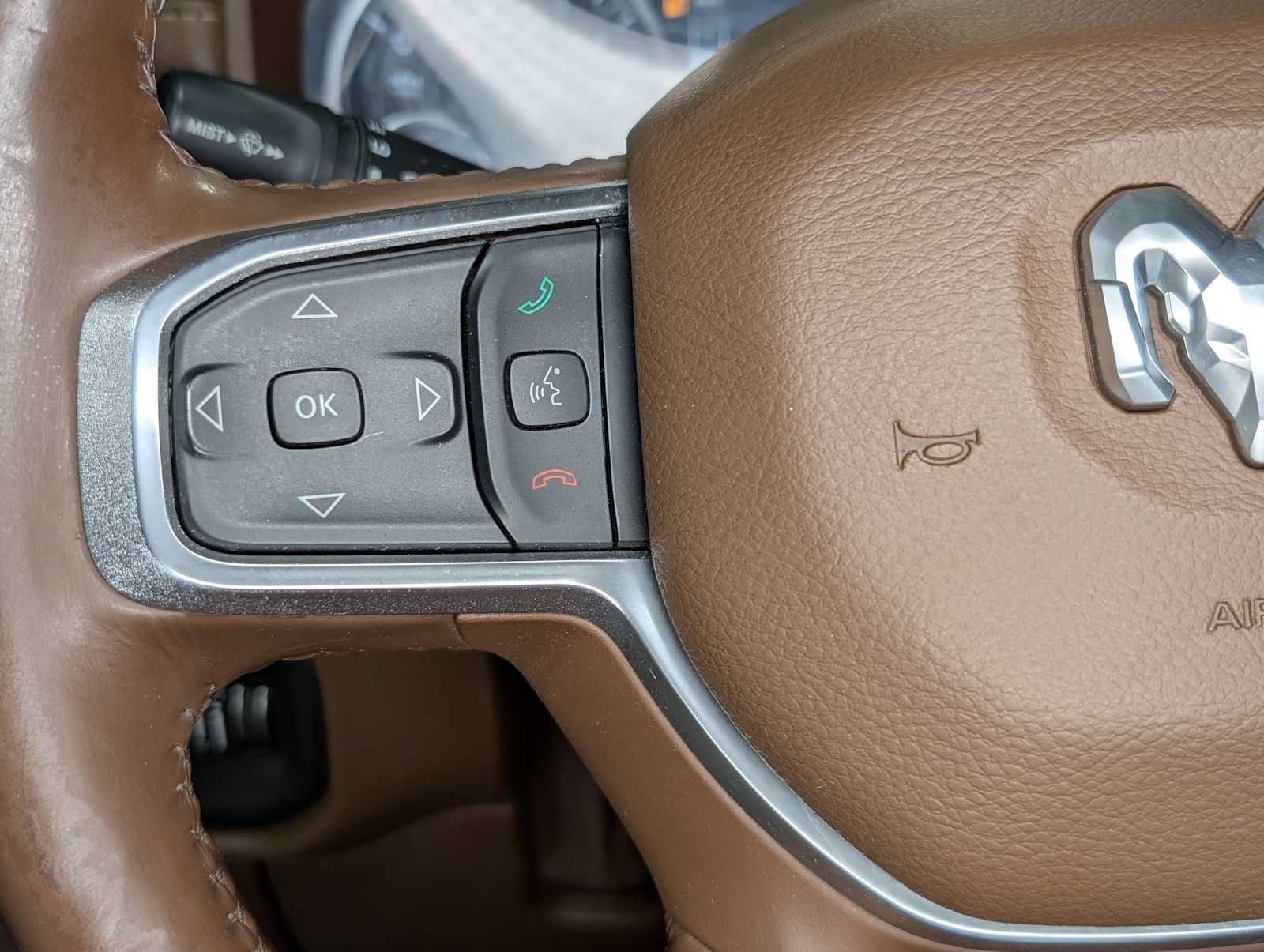 Used 2019 RAM 1500 Laramie AWD/4WD image 41