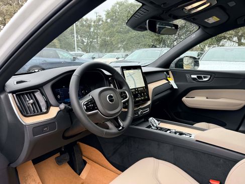 New 2026 Volvo XC60 B5 Plus w/ Protection Package Premier image 12