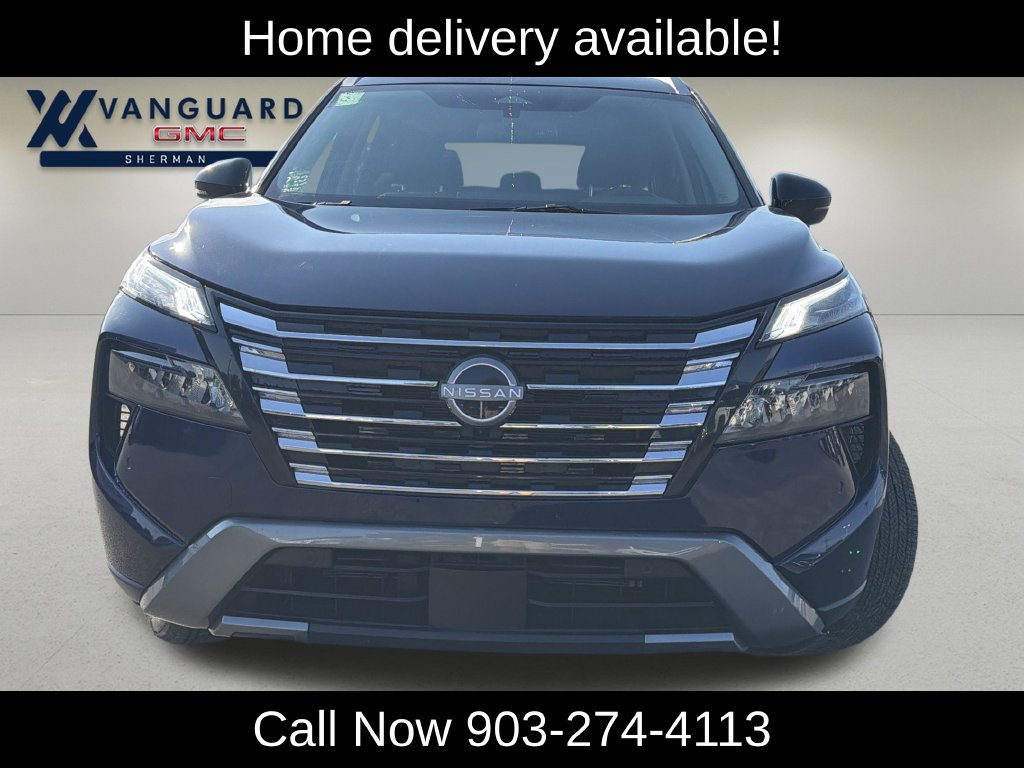 Used 2026 Nissan Rogue SL FWD image 4