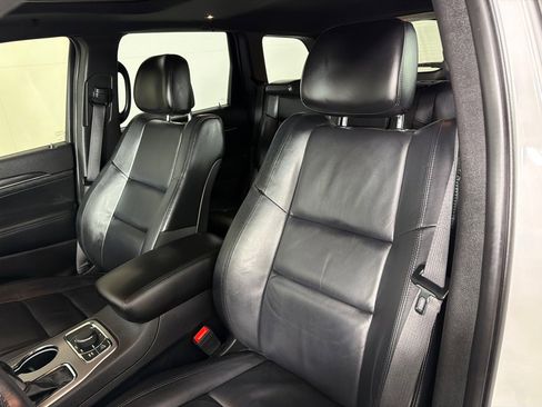 Used 2020 Jeep Grand Cherokee Limited image 12