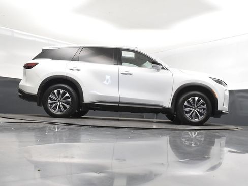 Certified 2026 INFINITI QX60 Pure w/ Cargo Package FWD image 44