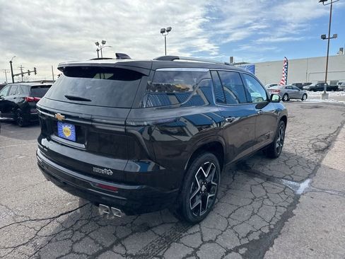 New 2026 Chevrolet Traverse High Country image 9
