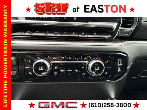 Used 2022 GMC Sierra 1500 Elevation w/ Preferred Package image 24