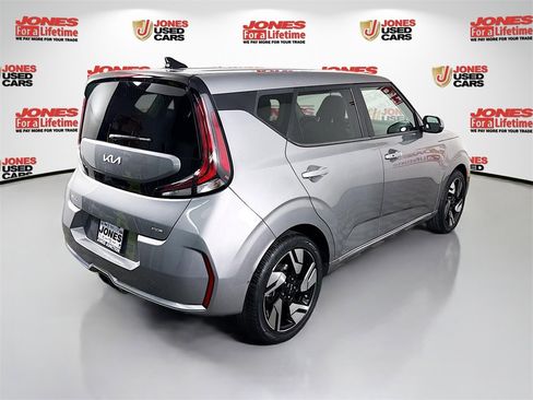 Used 2023 Kia Soul GT-Line image 17