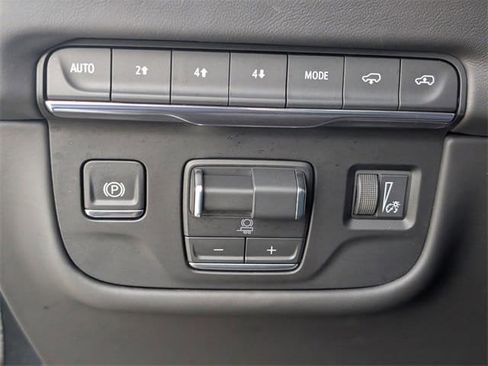 Used 2026 Cadillac Escalade Platinum Sport w/ LPO, ONYX Package image 24