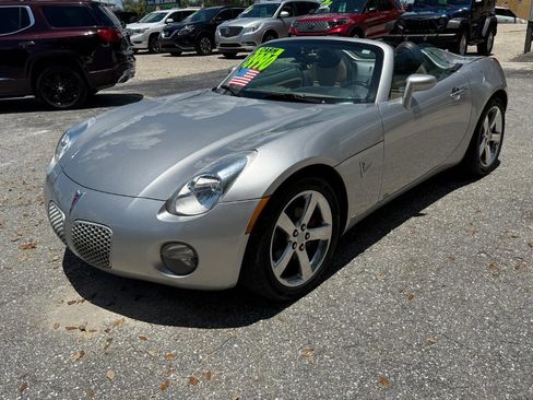 Used 2006 Pontiac Solstice Convertible w/ Premium Package image 12