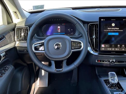 New 2026 Volvo XC90 B6 Ultra w/ Protection Package image 15