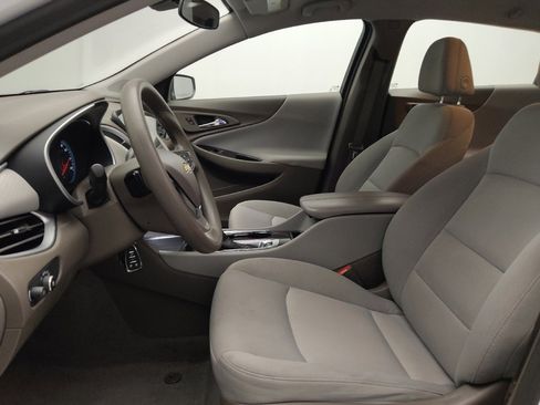 Used 2024 Chevrolet Malibu LT image 17