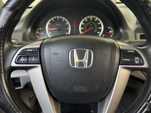 Used 2010 Honda Accord LX-P image 11