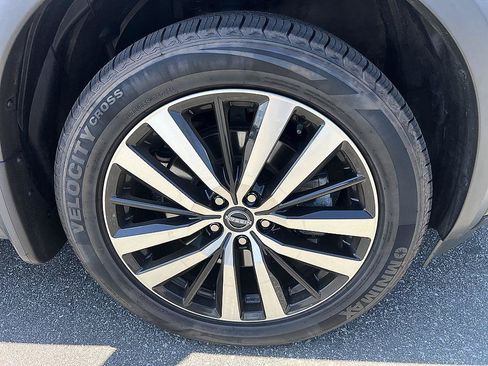 Certified 2023 Nissan Pathfinder Platinum AWD/4WD image 12