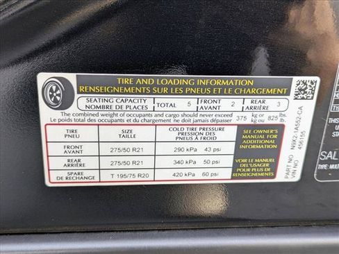 Used 2025 Land Rover Range Rover Sport SE AWD/4WD image 24