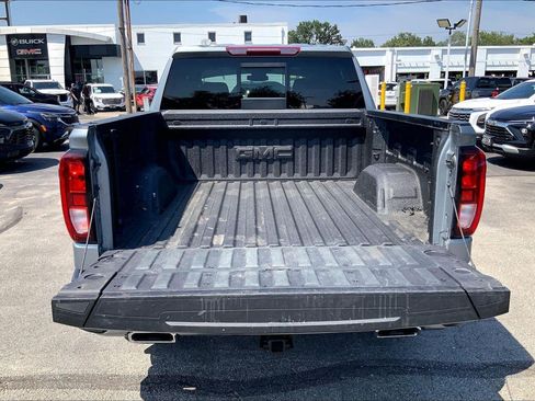 Used 2024 GMC Sierra 1500 Elevation w/ Elevation Premium Package AWD/4WD image 4