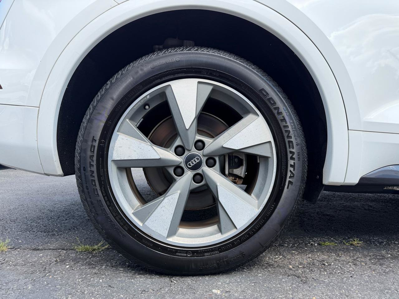 Used 2020 Audi Q5 2.0T Premium AWD/4WD image 31