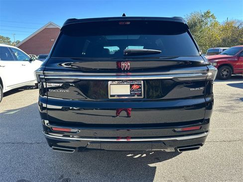 New 2026 Buick Enclave Avenir w/ Super Cruise Package image 7