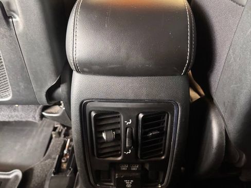 Used 2021 Jeep Grand Cherokee Limited w/ Quick Order Package 28K 80th AWD/4WD image 17