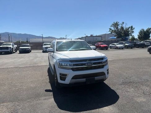 Used 2024 Ford Expedition Max Limited AWD/4WD image 6