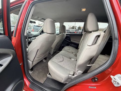 Used 2012 Toyota RAV4 Base 4x4 4dr SUV w/ Value Pkg image 35