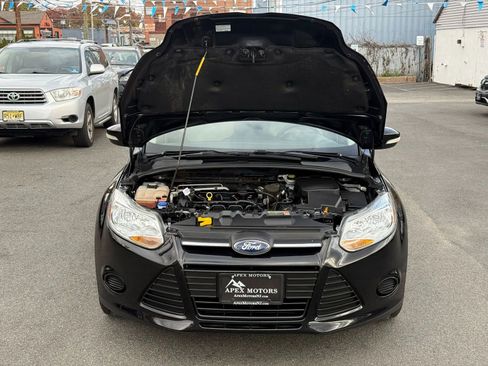 Used 2013 Ford Focus SE image 46