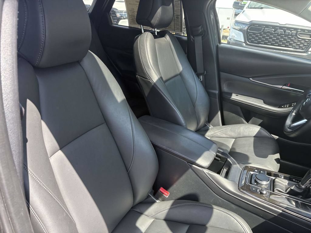 Used 2025 MAZDA CX-30 AWD 2.5 S w/ Preferred Package image 13